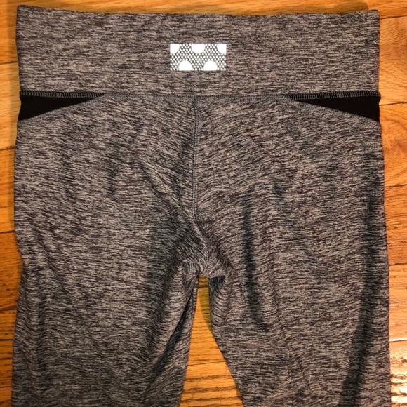 LAST CHANCE!!⭐️PINK Victorias Secret leggings - Picture 10 of 10